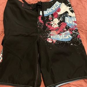 Mens 33 Quicksilver Boardshorts